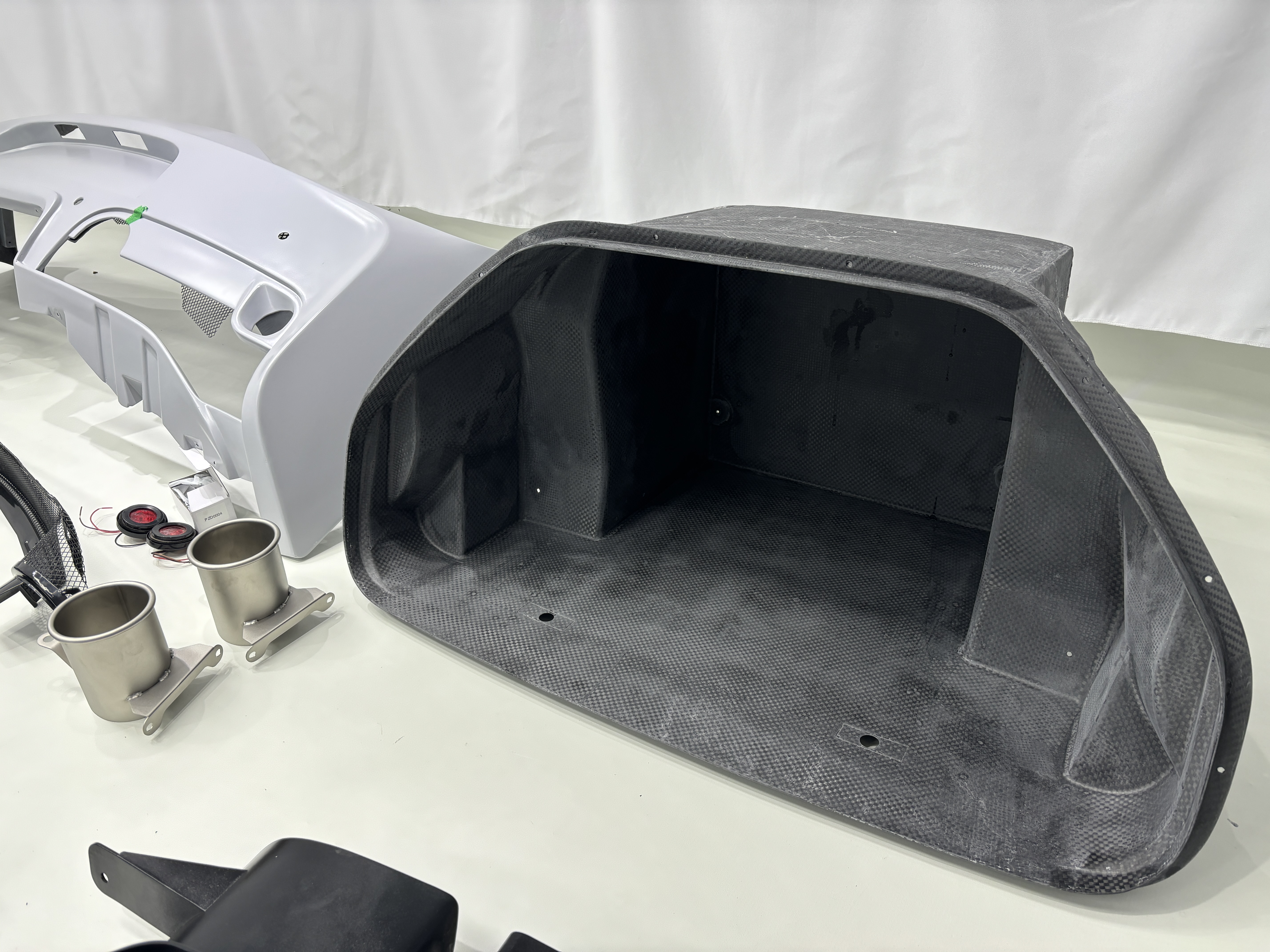 Ferrari 458 Speciale Style Conversion Parts - styling view