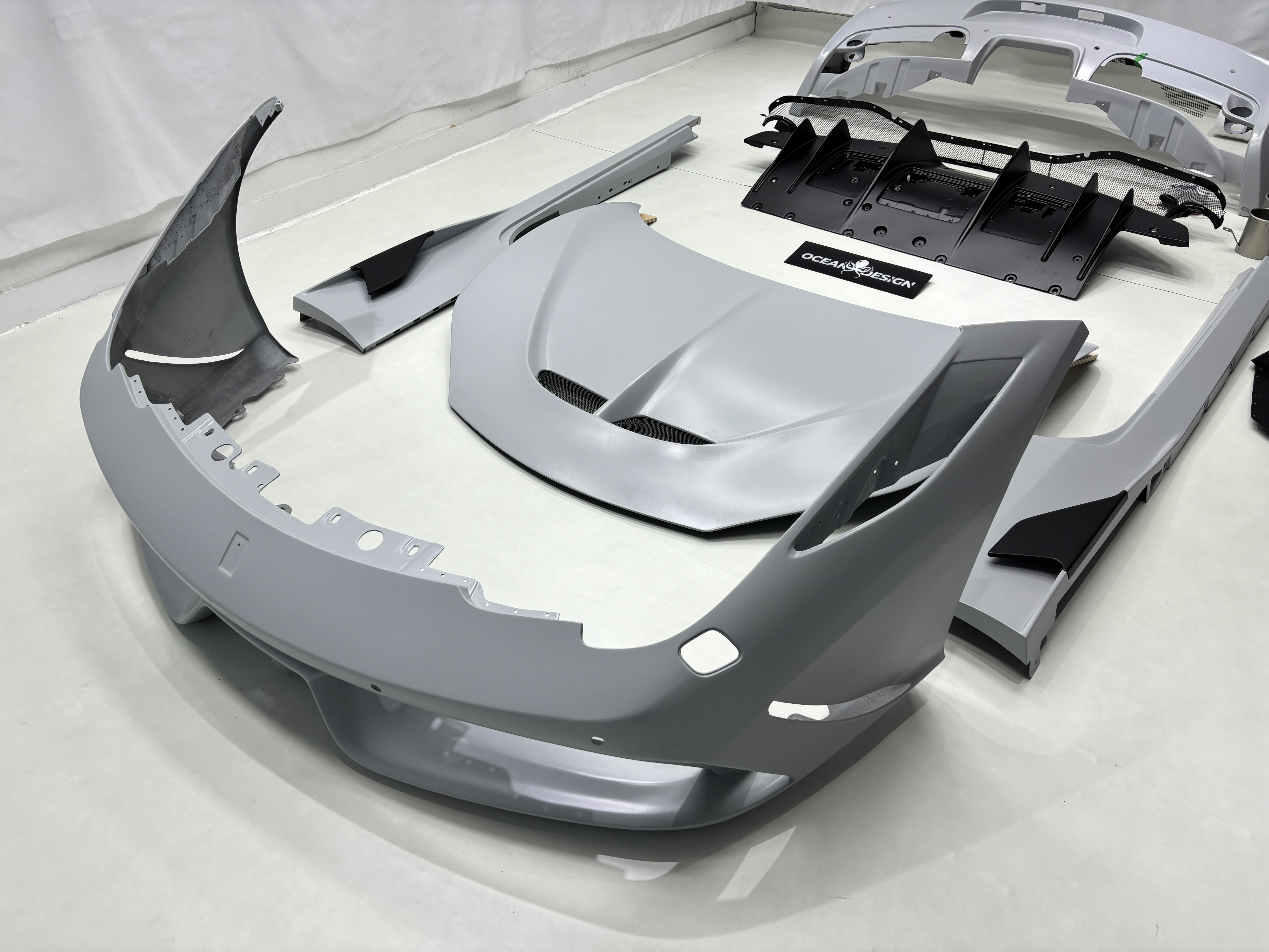 Ferrari 458 Speciale Style Conversion Parts - styling view