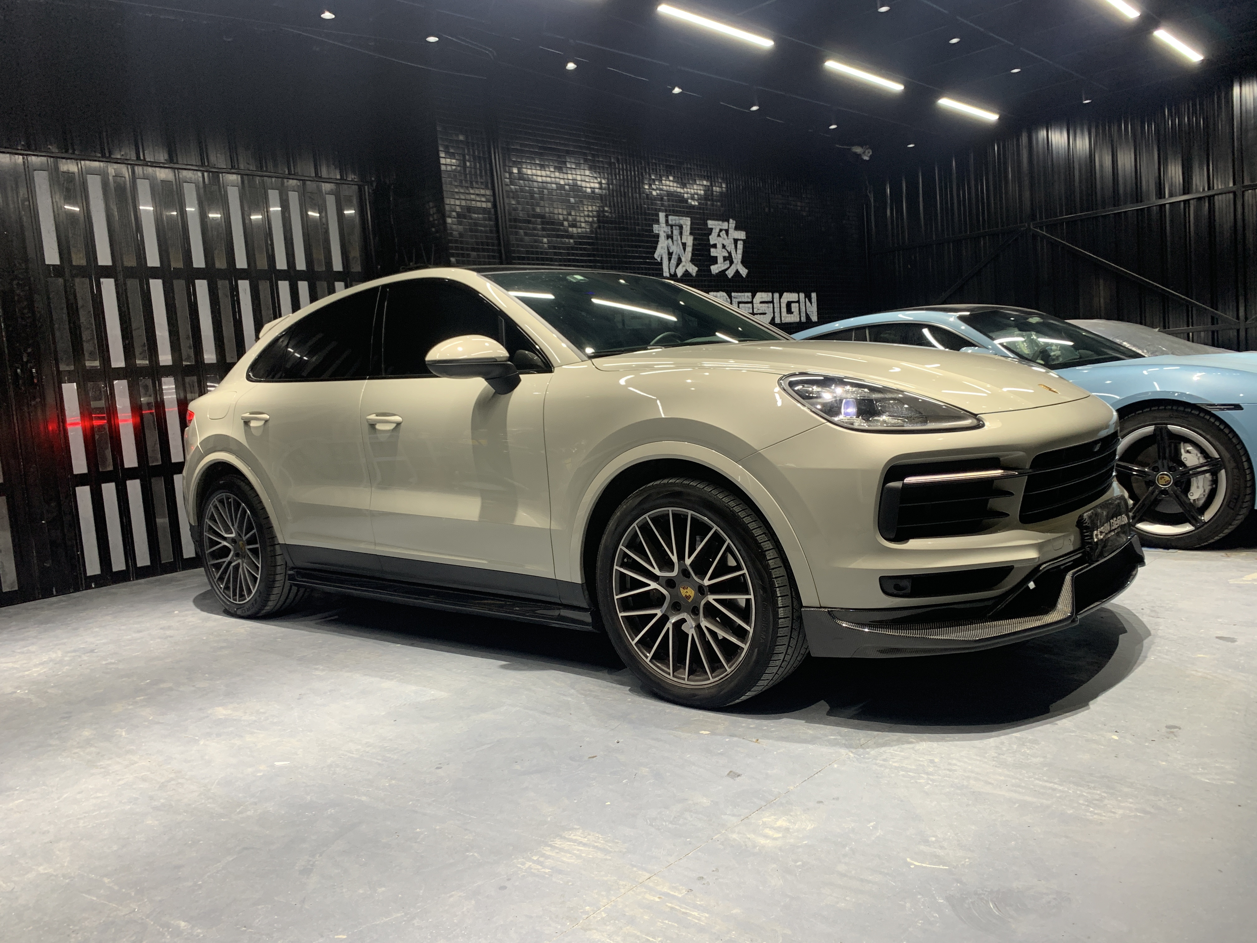 Porsche Macan TEHCART Style Parts - styling view