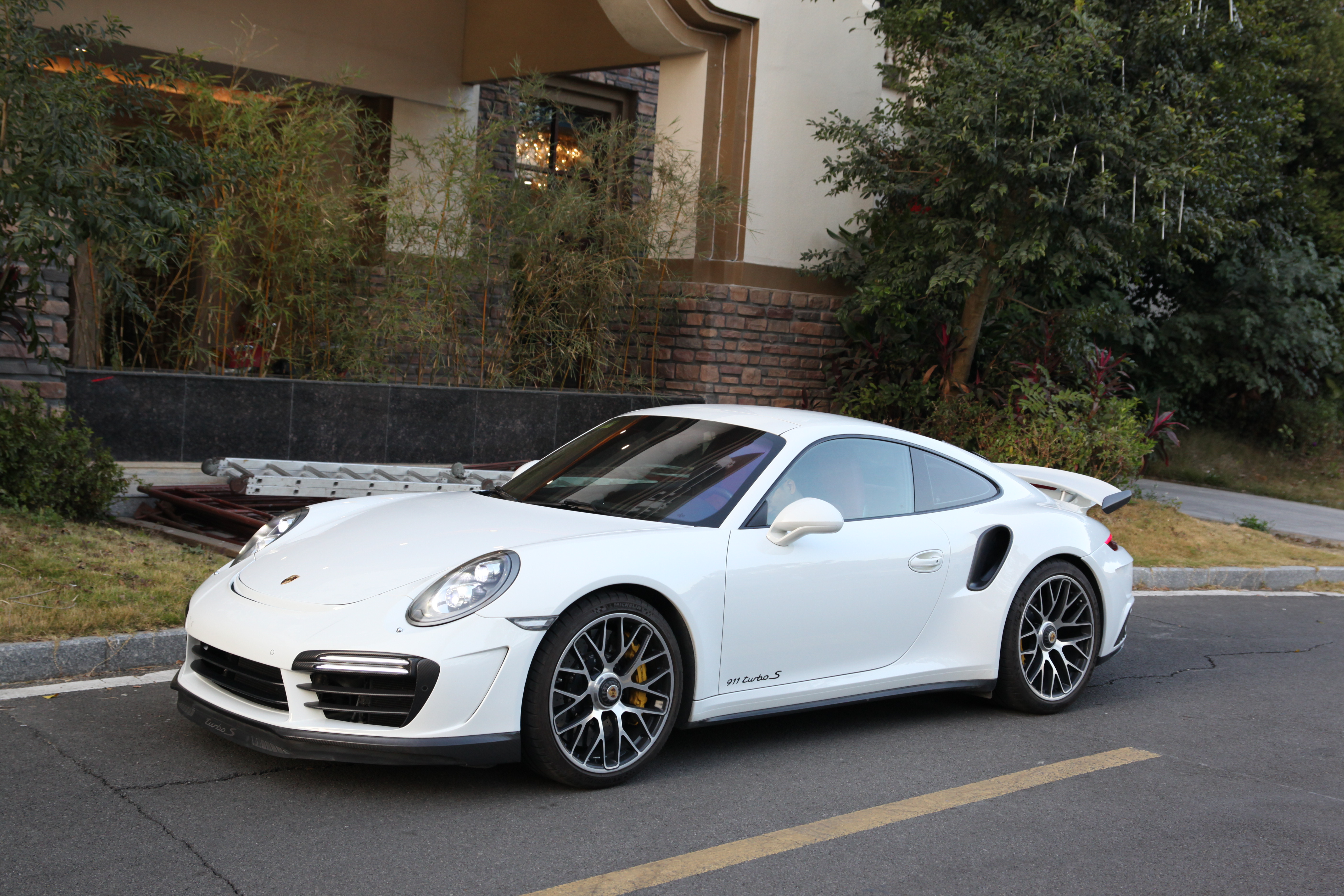 Porsche 911 991.2 Turbo Topcar Style Parts - styling view