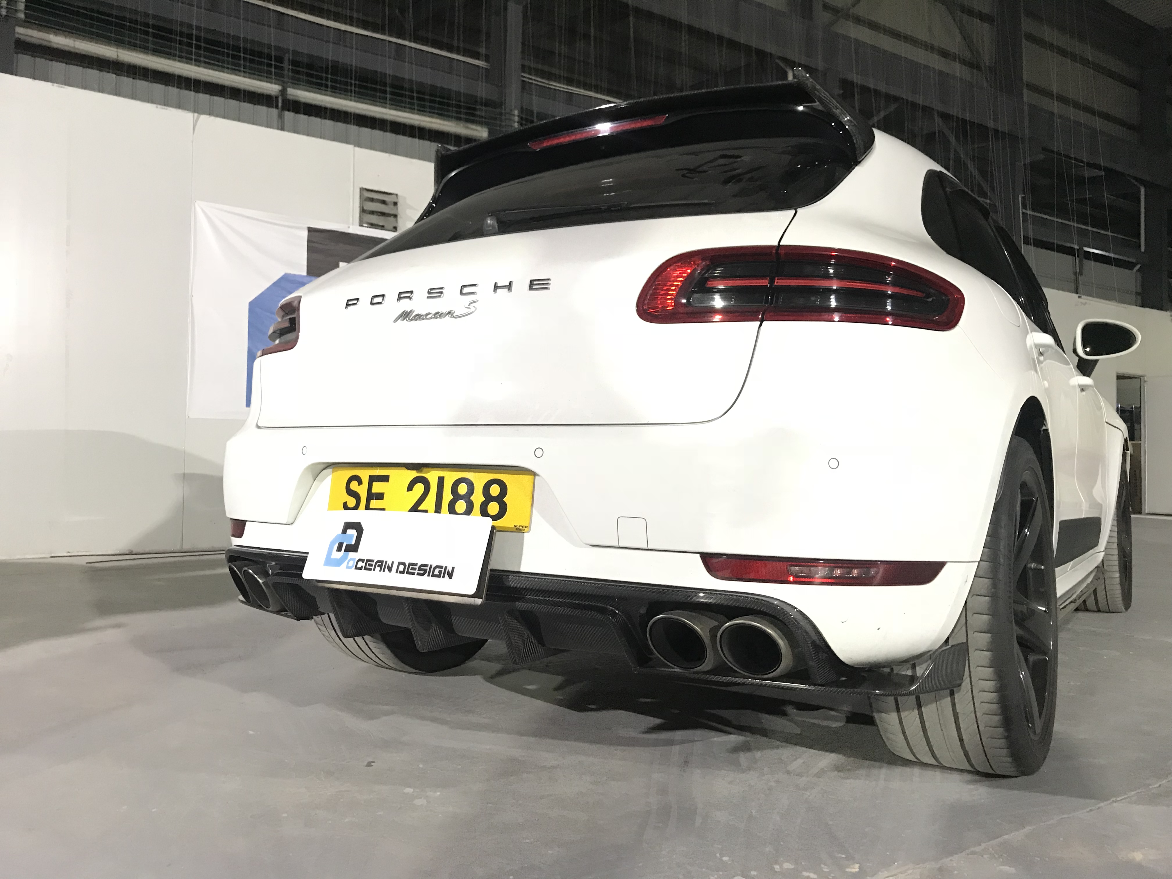 Porsche Macan Turbo ARTISAN Style Parts - styling view