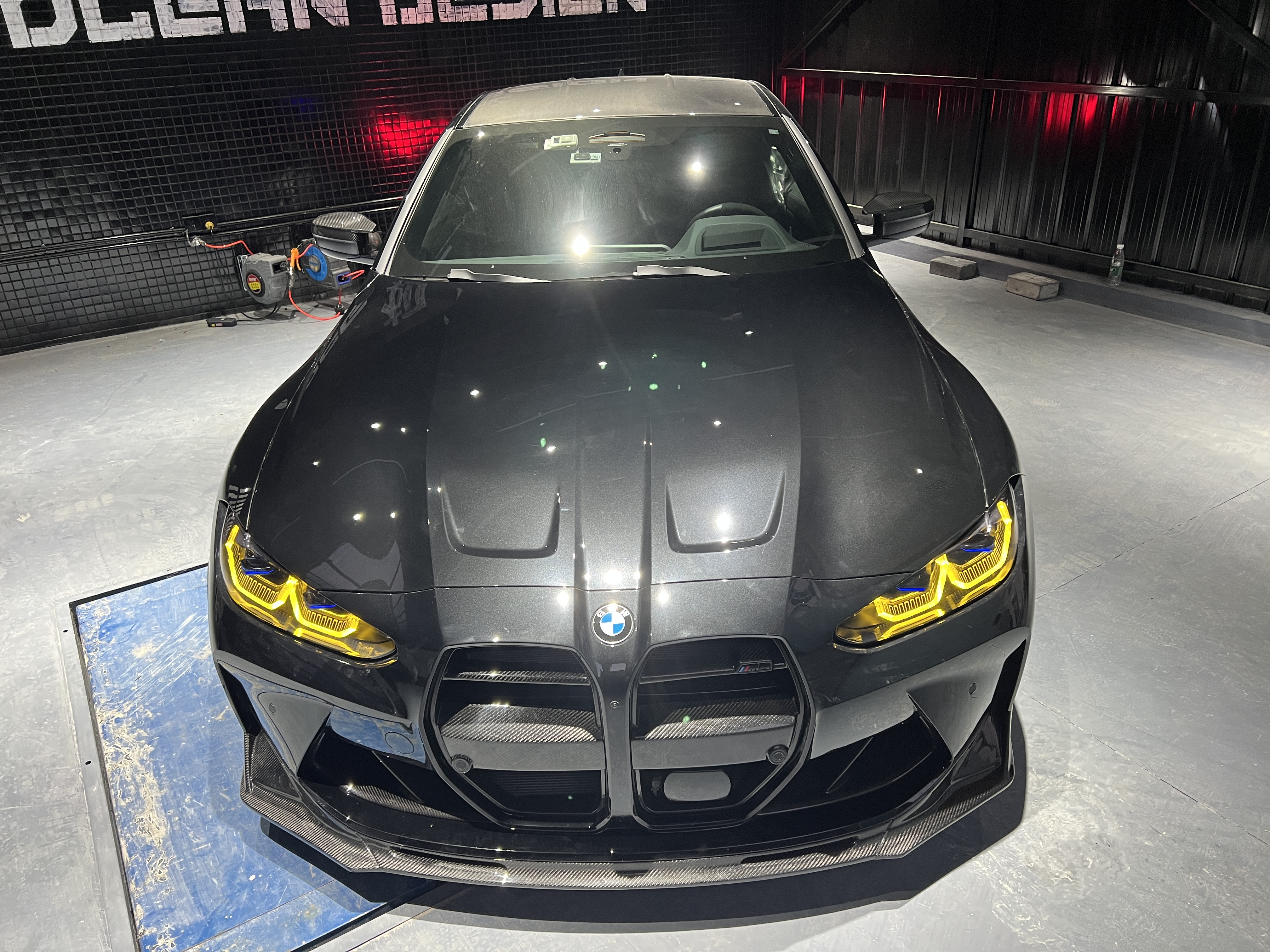 BMW G80 M3/G82 M4 V Style Dry Carbon Parts - styling view