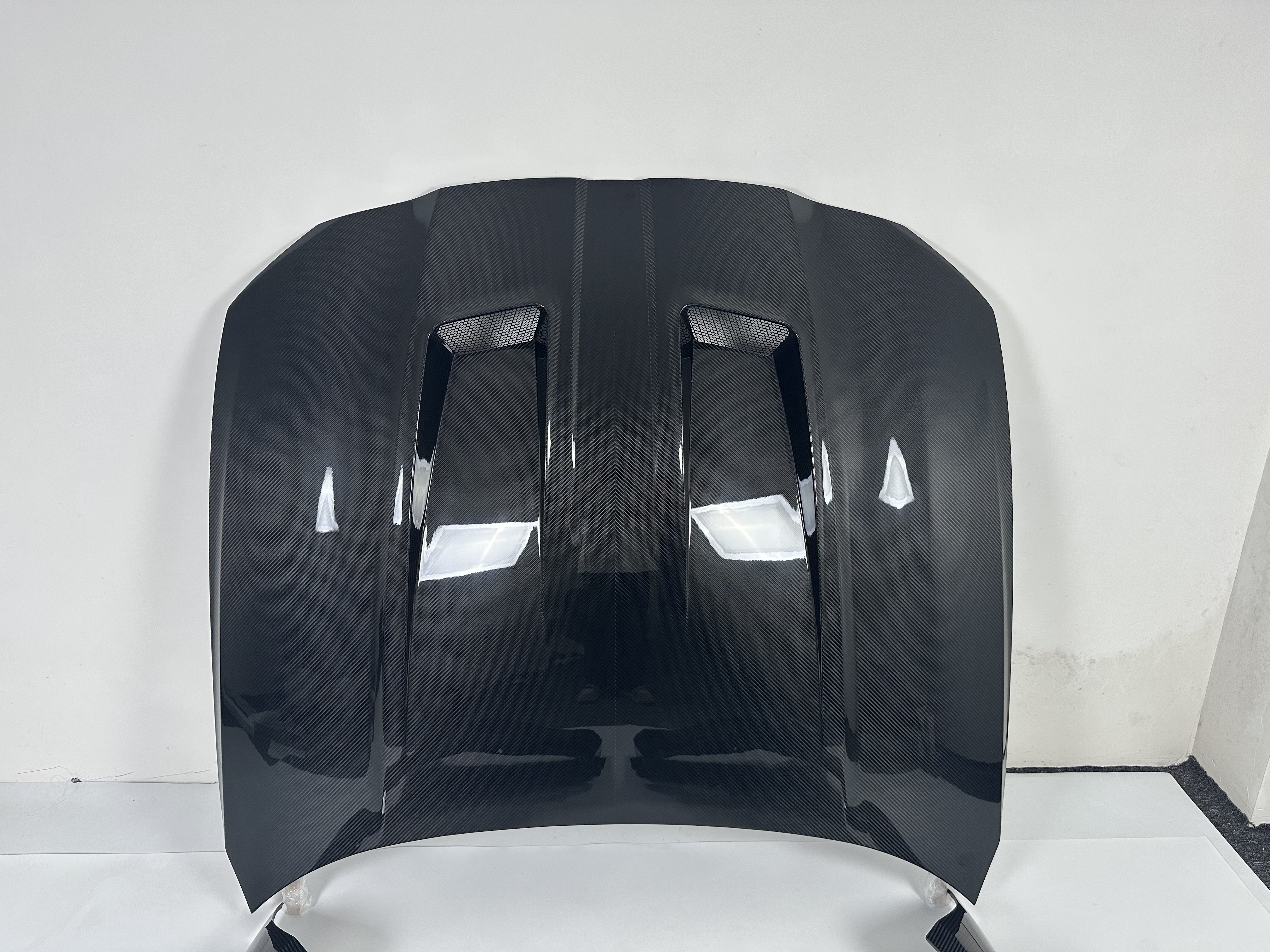 BMW G80 M3/G82 M4 AP Style Vented Dry Carbon Hood - styling view